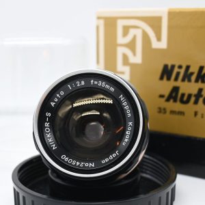 Nikon 35mm f/2.8