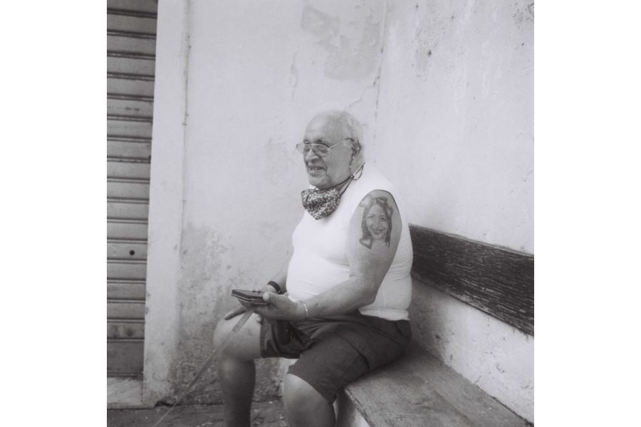 Lomography Earl Grey B/N 120 ISO 100 - immagine 2