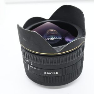 Sigma 15mm f/2.8 EX DG Diagonal Fisheye X Canon