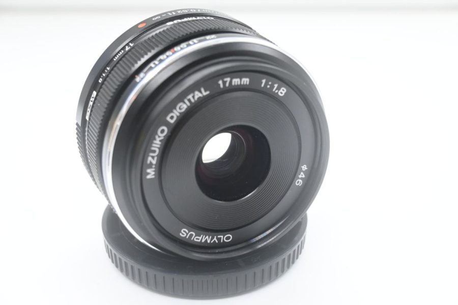 Olympus M.Zuiko 17mm f/1.8