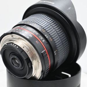Samyang 8mm f/3.5 UMC Fish-eye CS II x Nikon