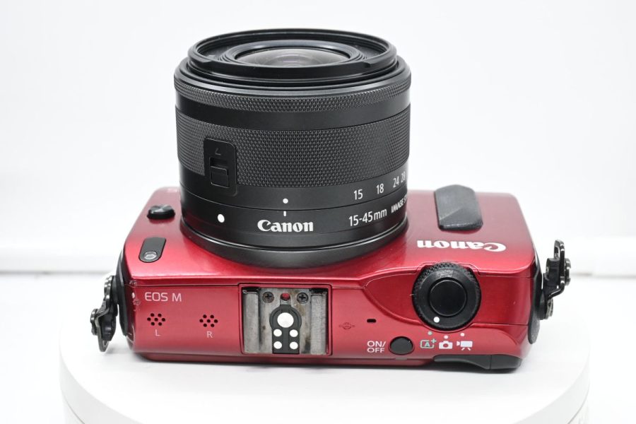 Canon Eos M con 15/45