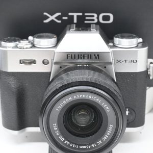 Fujifilm X-T30 con 15-45mm OIS