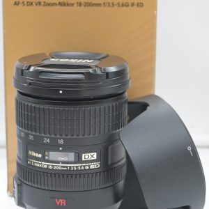 Nikon AF-S DX 18-200mm f/3.5-5.6 G ED VR