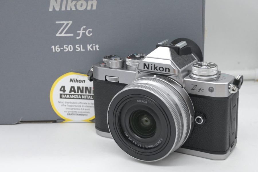 Nikon Z FC 16-50 VR