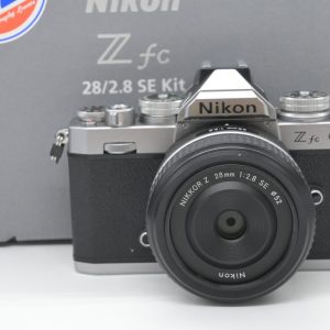 Nikon Z FC con 28MM