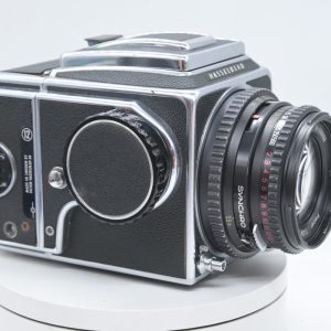 Hasselblad 500 C/M 80mm f/2.8 + Magazzino A12