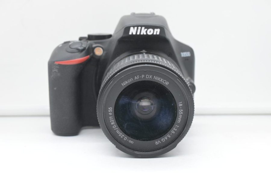 Nikon D3500 con 18/55 f 3.5-5.6G