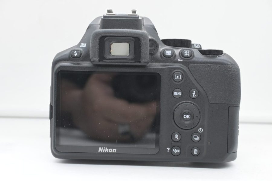 Nikon D3500 con 18/55 f 3.5-5.6G