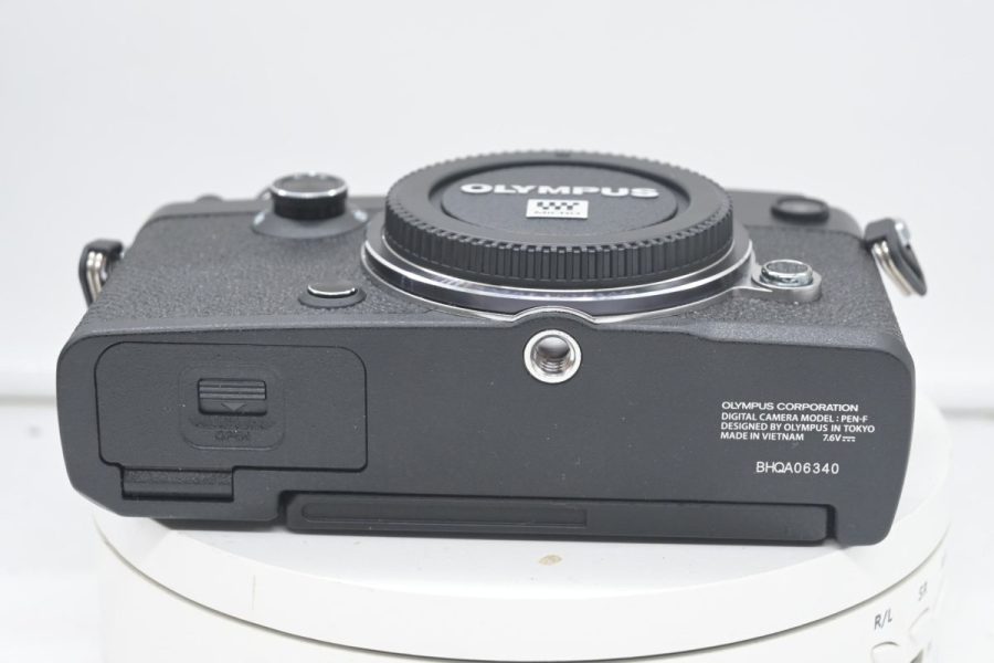 Olympus PEN-F