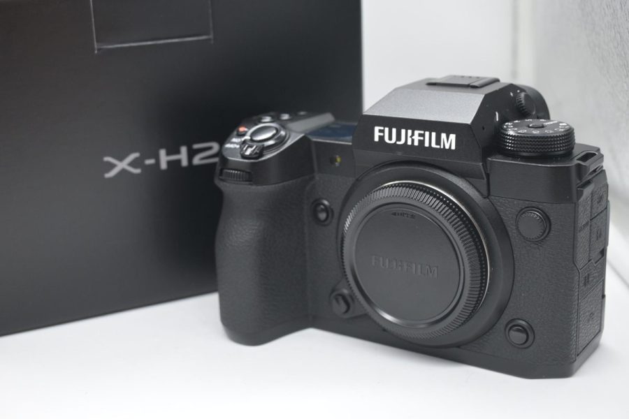 FUJIFILM X-H2