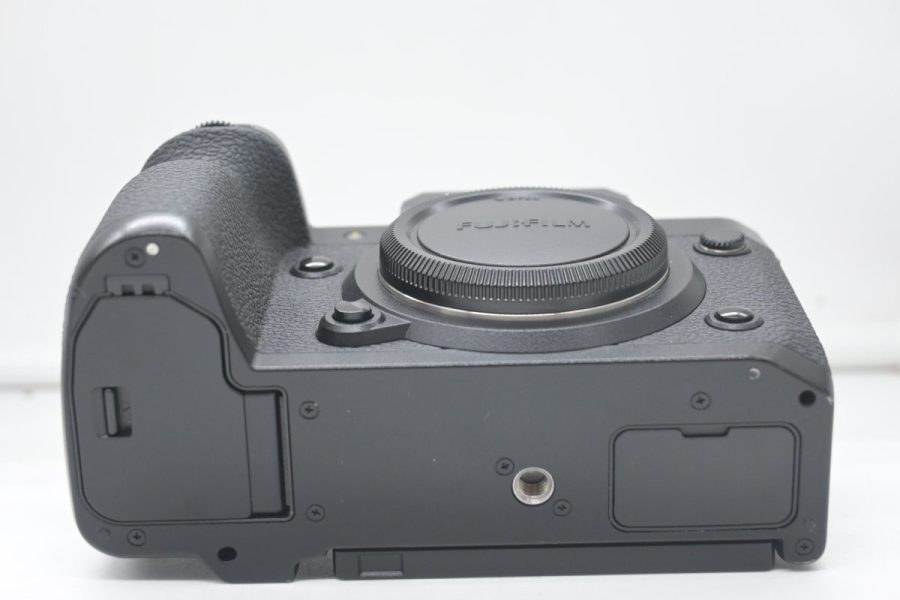 FUJIFILM X-H2