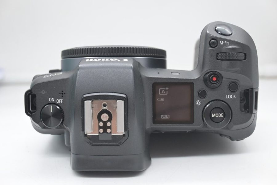 Canon EOS R