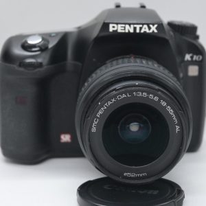Pentax K10D con 18-55mm