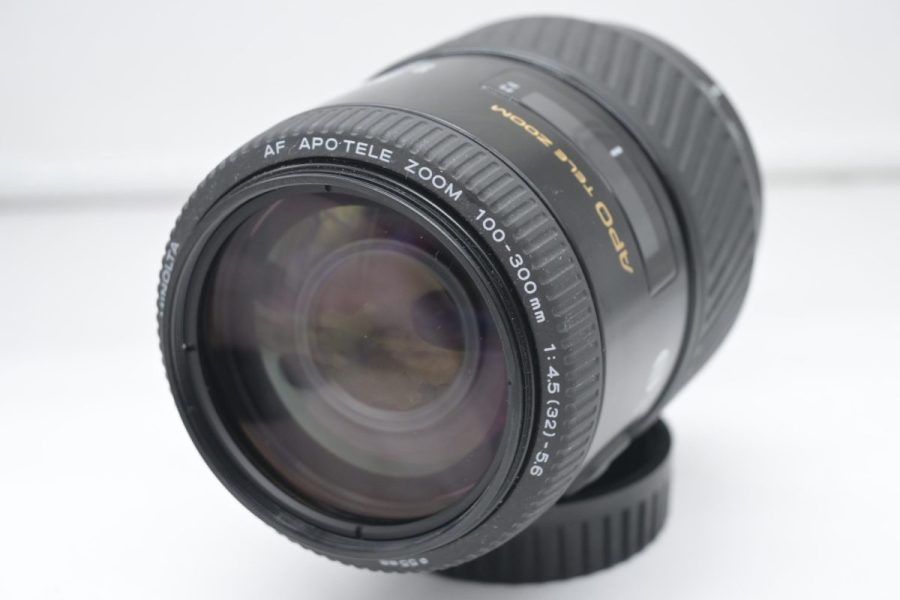 Minolta AF 100-500mm f/4.5-6.7 APO - Attacco Sony A