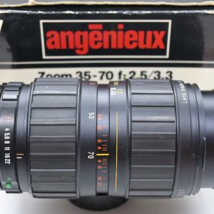 Angénieux 35-70mm f/2.5-3.3 X Canon FD