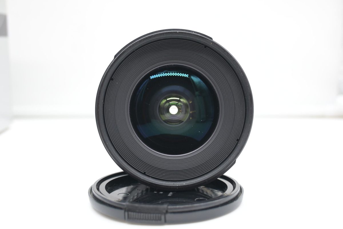 Tokina AT-X Pro 12-24mm f/4 DX x Canon