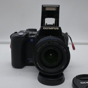 Olympus E-500 con 14/42 ob. 4/3