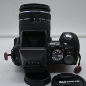 Olympus E-500 con 14/42 ob. 4/3